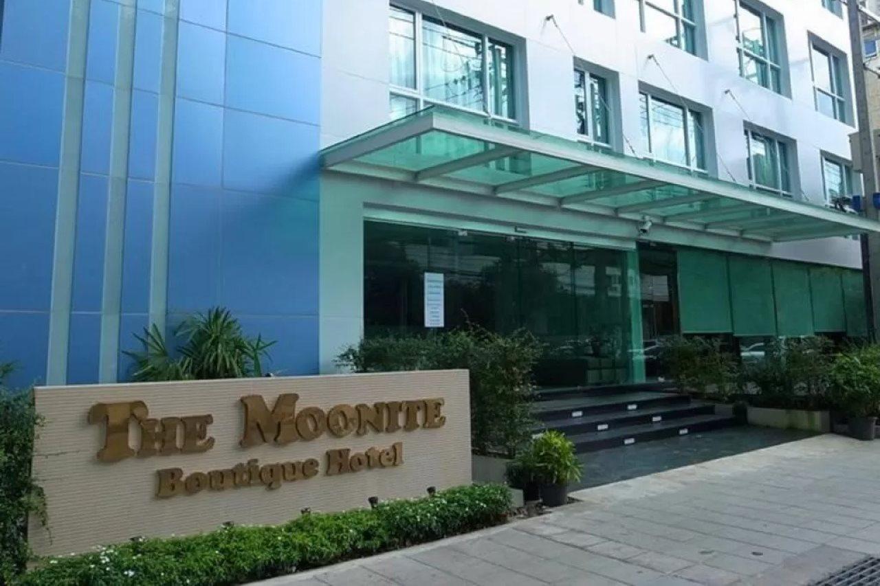 The Moonite Boutique Hotel Бангкок Экстерьер фото